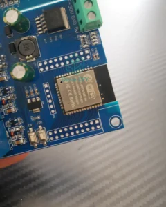 โมดูล ESP32-WROOM บนวงจรควบคุม สำหรับโปรเจกต์ Smart Farm และ IoT ทั่วไป